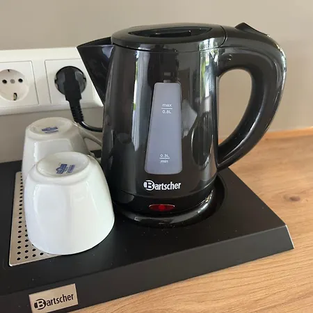 Hotel Mein - Self Check-in *