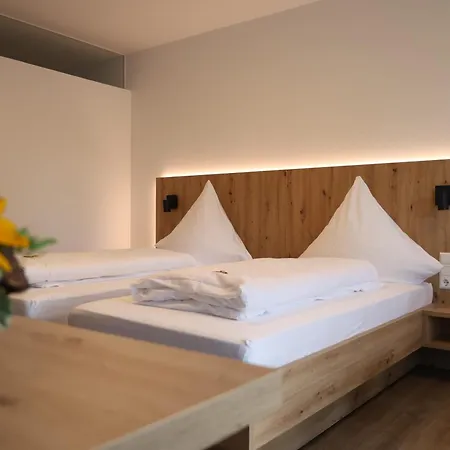 Mein - Self Check-in Hotel *