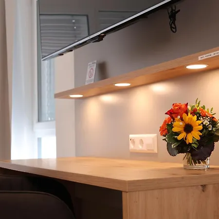 Mein - Self Check-in Oberndorf am Neckar