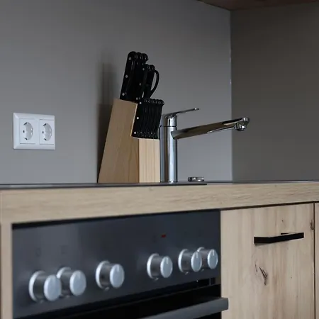 Mein - Self Check-in Hotel