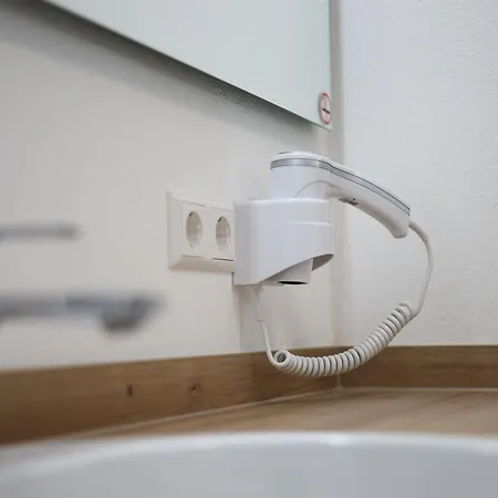 Hotel Mein - Self Check-in *