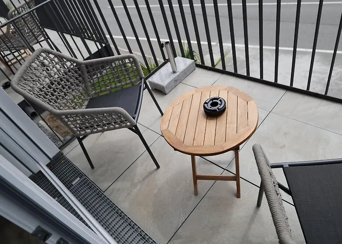 Mein - Self Check-in *